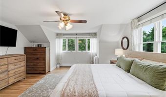 20 Sherman Ave, Bristol, RI 02809