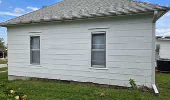 1105 13th St, Auburn, NE 68305