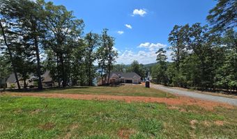 178 Kingfisher Ct 29, Badin Lake, NC 28127