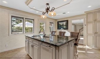 301 22nd St NW, Austin, MN 55912