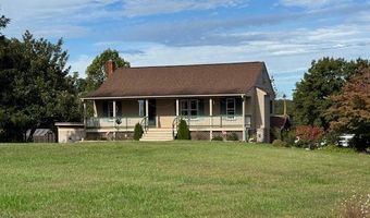 827 Wolf Creek Ln, Appomattox, VA 24522