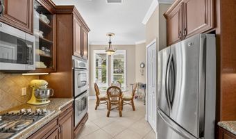 5312 GOLDEN ISLES Dr, Apollo Beach, FL 33572