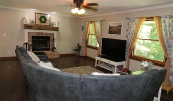 1287 Lovers Rd, Batesville, IN 47006