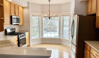 10 Hayestown Rd 5-37, Danbury, CT 06811
