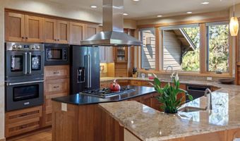 3352 NW Windwood Way, Bend, OR 97703