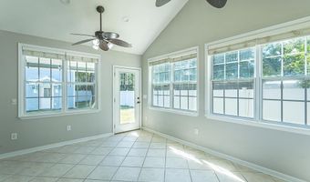 148 20th Ave, Apalachicola, FL 32320