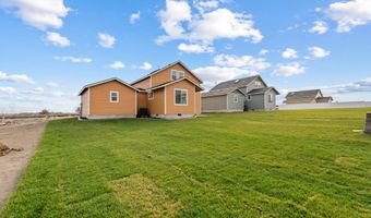 303 ART KEGLER Blvd, Boardman, OR 97818