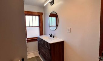 114 W 8th St, Alliance, NE 69301