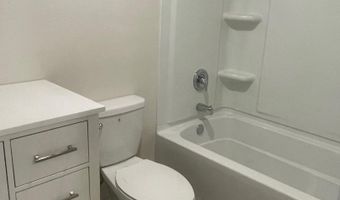 338 E PETERS, De Kalb, TX 75559