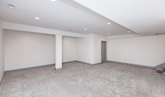 1706 SW Franklin Dr, Ankeny, IA 50023