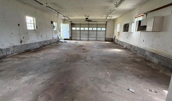 838 State Garage Rd, Albany, KY 42602