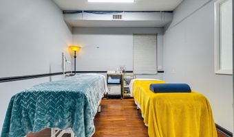 2420 WILSON Blvd, Arlington, VA 22201