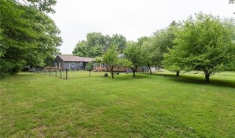 11 Paris Irons Rd, Glocester, RI 02857