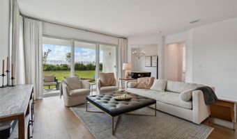 5293 EVERLONG Dr, Apollo Beach, FL 33572