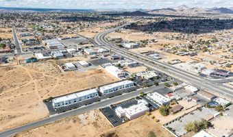 13631 Pawnee Rd, Apple Valley, CA 92308