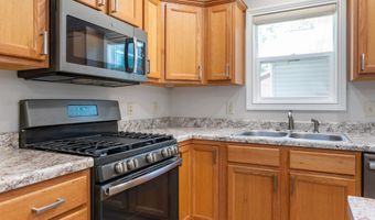 625 Pershing Dr, Anderson, IN 46011