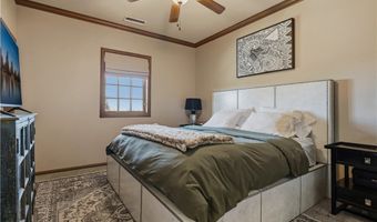 23315 Old Wagon Rd, Escondido, CA 92027