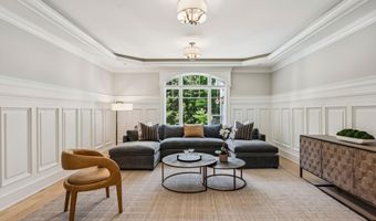 1 Willowbrook Ct, Bedford, NH 03110