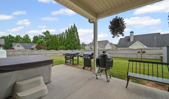109 Dewfield Ln, Boiling Springs, SC 29316