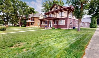 315 W Fountain St, Albert Lea, MN 56007
