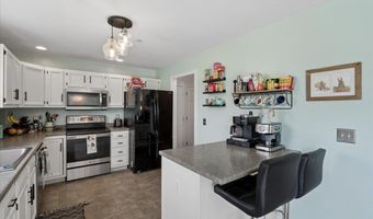 14 Abbey Rd, Brentwood, NH 03833