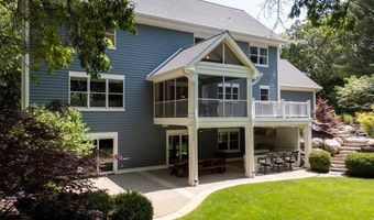 1977 EMERALD GLEN Ct, Ada, MI 49301