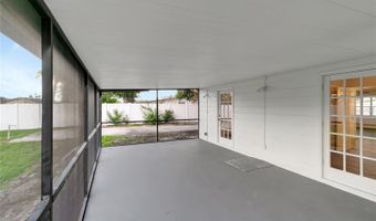 517 FAIRHOPE Dr, Apollo Beach, FL 33572