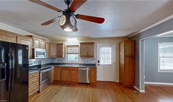 5802 MENDENHALL Rd, Archdale, NC 27263