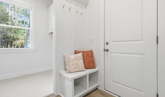 23 Thomas Sumter St, Beaufort, SC 29907