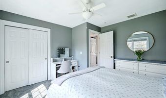 7 Court Ave, Barrington, RI 02806