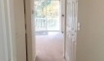 64 Encampment Dr, Bedminster, NJ 07921