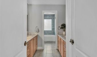 20 Red Brook Xing, Lincoln, RI 02865