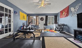 220 4th St SE, Aliceville, AL 35442