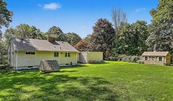 15 Highland Rd, Glocester, RI 02814