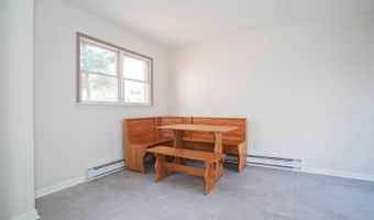 881 Asbury Rd, Anderson Twp., OH 45255