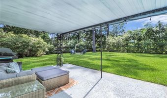 12726 Golf Club Dr, Savannah, GA 31419