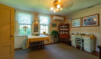 129 Miller St, Belfast, ME 04915