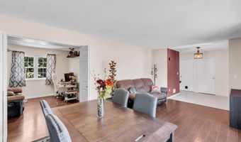 63 Barnegat Blvd, Barnegat, NJ 08005