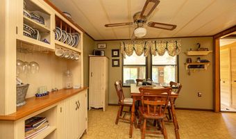 81 Shoreline Dr, Barnet, VT 05821