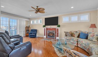106 2nd Ave, Belmar, NJ 07719
