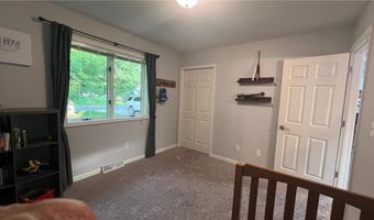 405 Sun Cir, Avon, MN 56310