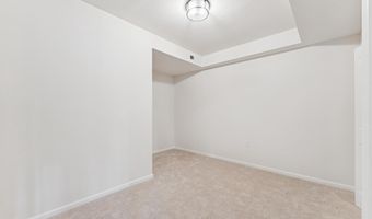 20385 MEDALIST Dr, Ashburn, VA 20147