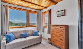 51 Atalaya Rd, Arroyo Hondo, NM 87513