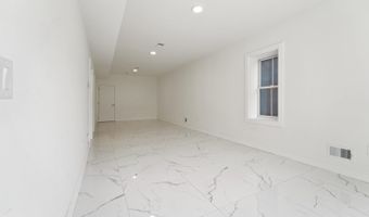 90 E 27TH St 1, Bayonne, NJ 07002