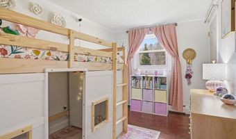 9 Tuttle Rd, Bedford, NH 03110