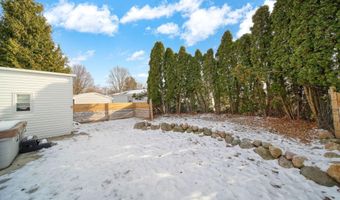 217 Red River Dr, Adrian, MI 49221