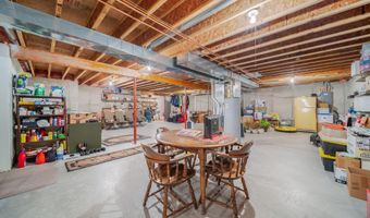 W6063 STRAWFLOWER Drive, Appleton, WI 54915