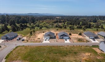 728 SEACREST Dr, Bandon, OR 97411