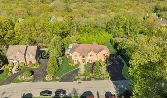 20 Red Brook Xing, Lincoln, RI 02865