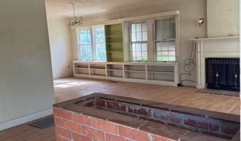 316 W Dallas Ave, Artesia, NM 88210